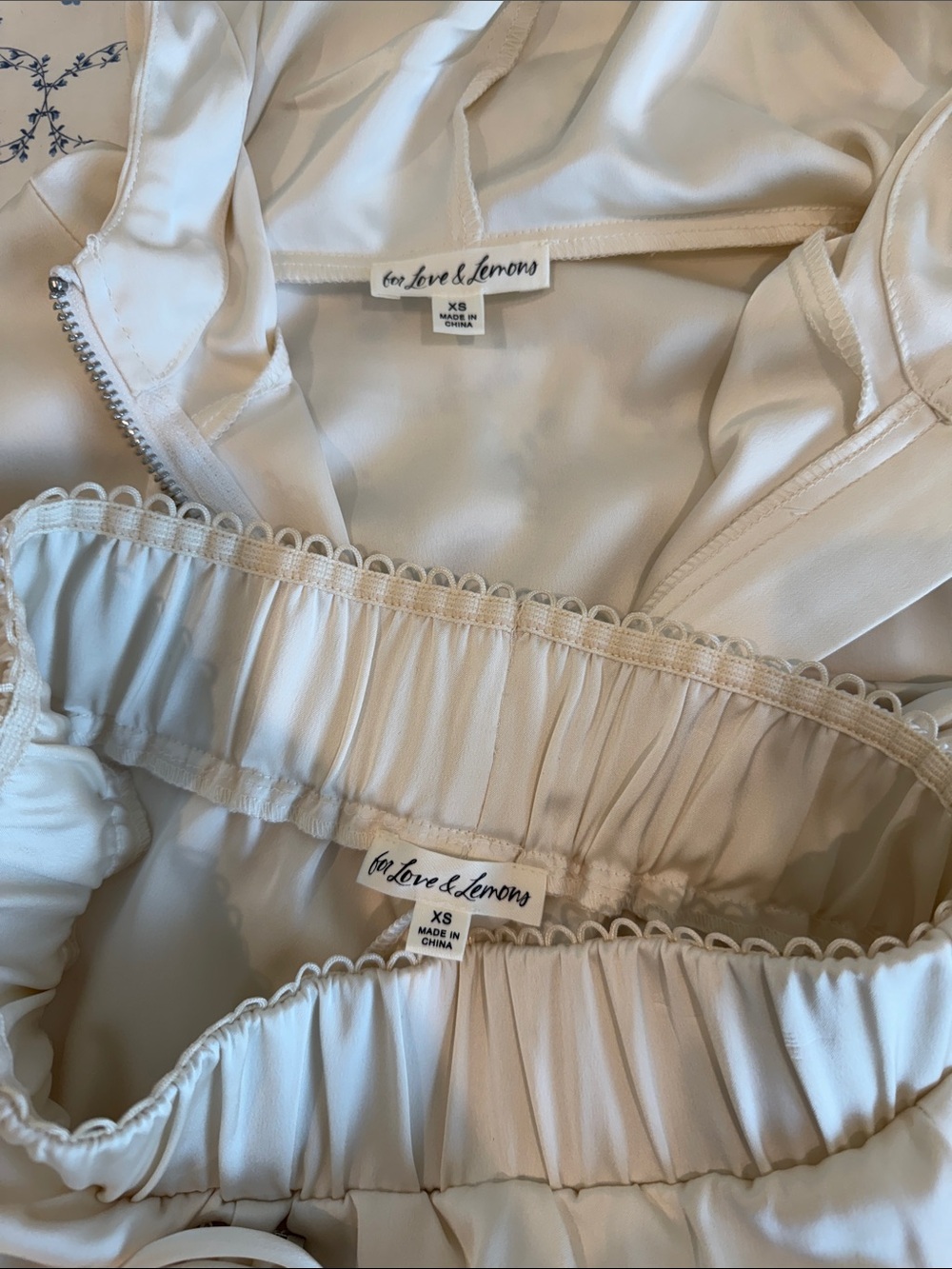FLL Satin Shorts Set - Picture 2 of 4